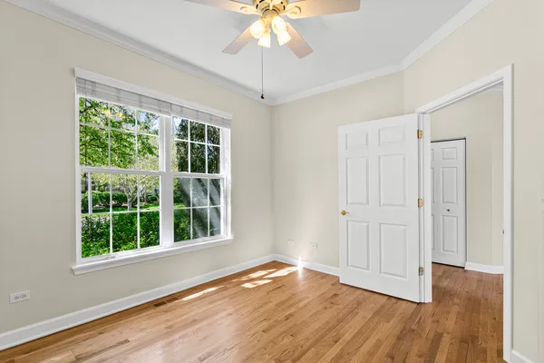 $419,990 | 104 Enfield Lane, Grayslake, IL 60030
