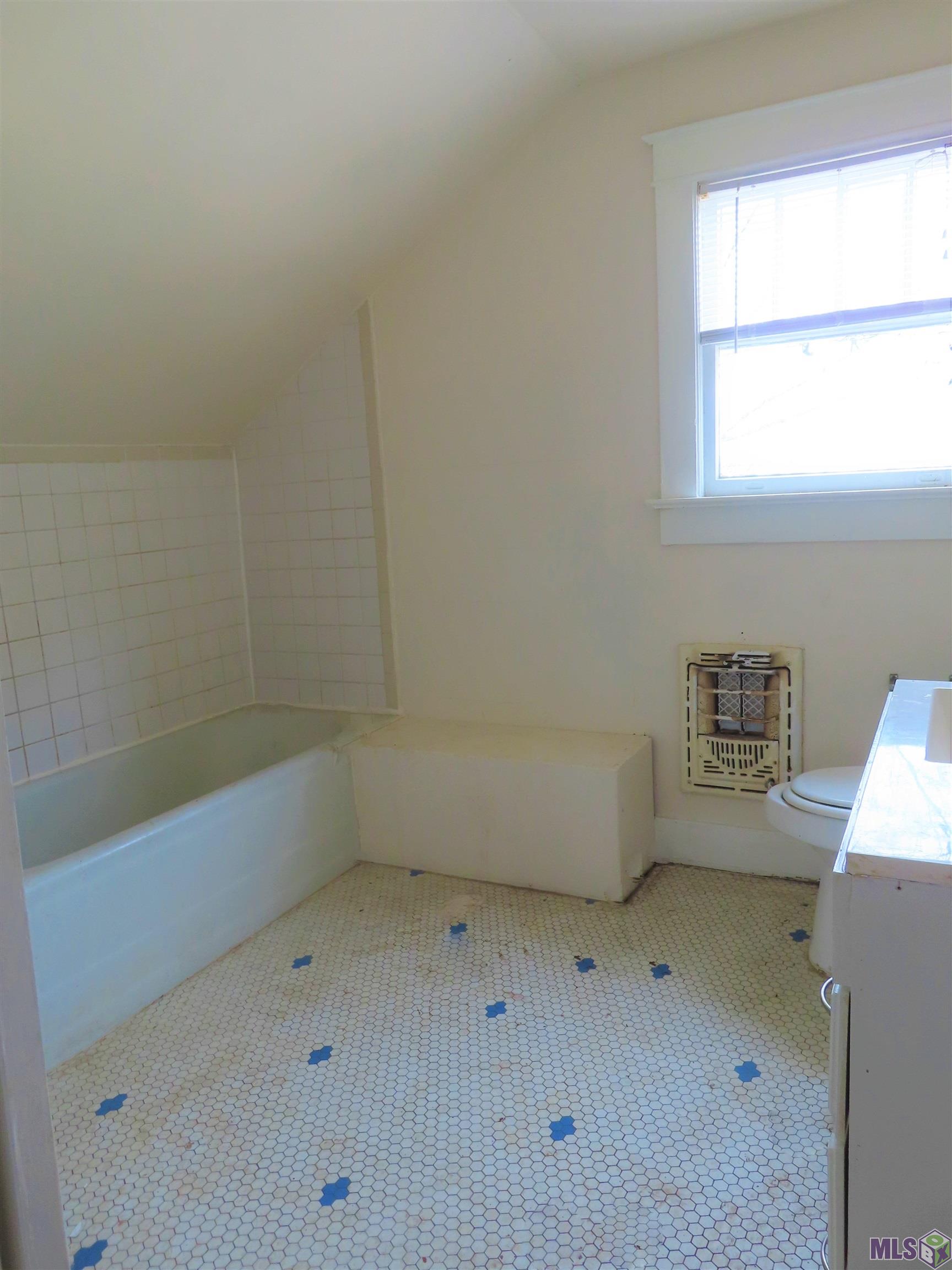 3238 Ivanhoe Street Baton Rouge, LA 70802 - Photo 9 of 13