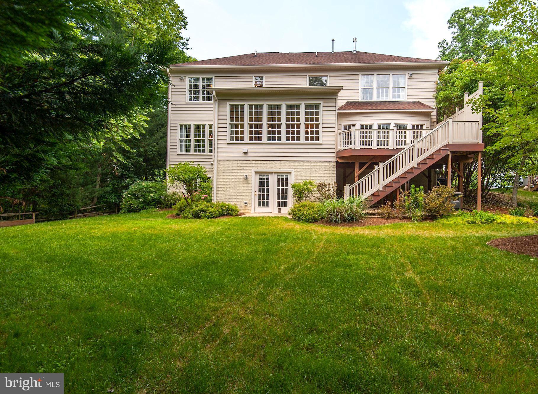 6901 Churchill Road McLean, VA 22101 - Photo 29 of 30 Exterior (Rear)