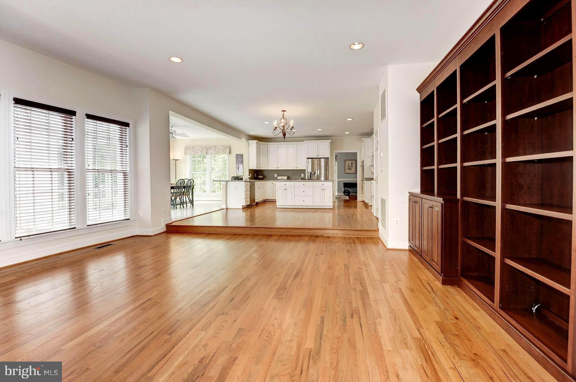 6901 Churchill Road McLean, VA 22101 - Photo 5 of 30 Family Room