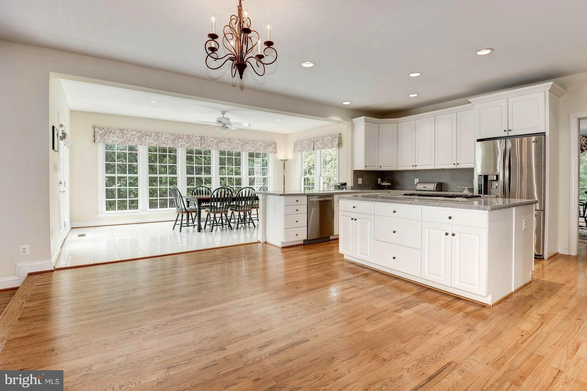 6901 Churchill Road McLean, VA 22101 - Photo 7 of 30 Kitchen