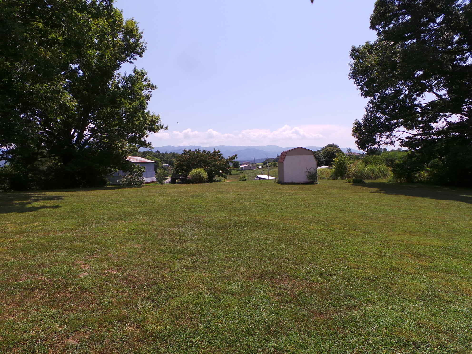 210 Barren Road, Unit 46 Chuckey, TN 37641 - Photo 1 of 49 1