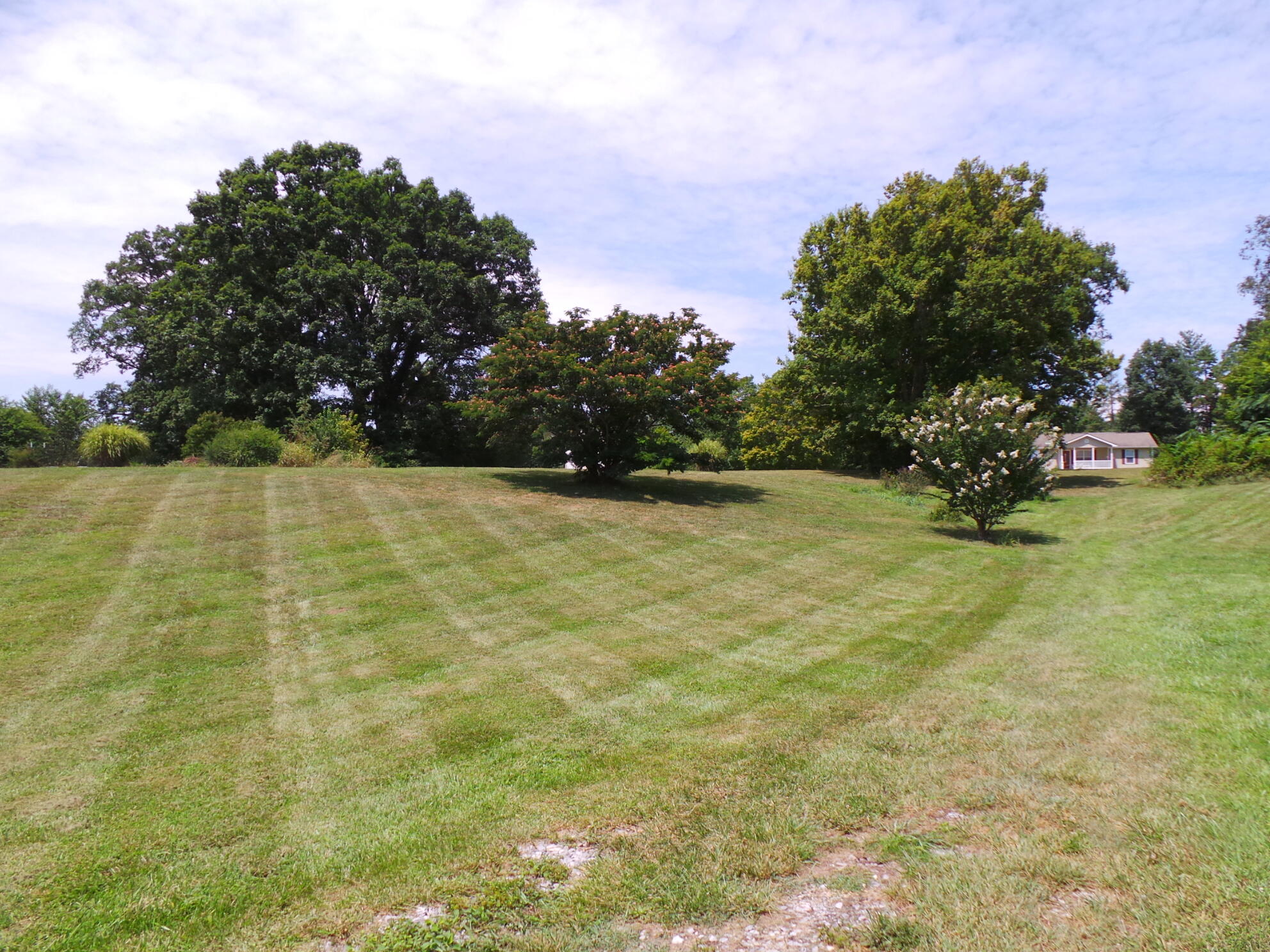 210 Barren Road, Unit 46 Chuckey, TN 37641 - Photo 26 of 49 26