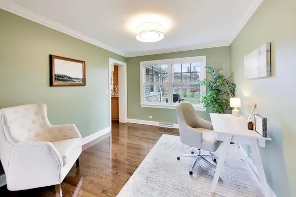 $1,250,000 | 1317 West Grove Street, Arlington Heights, IL 60005