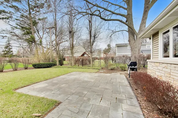 $1,250,000 | 1317 West Grove Street, Arlington Heights, IL 60005
