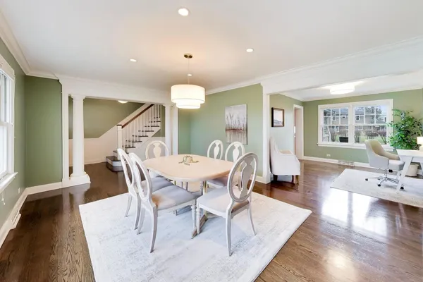 $1,250,000 | 1317 West Grove Street, Arlington Heights, IL 60005