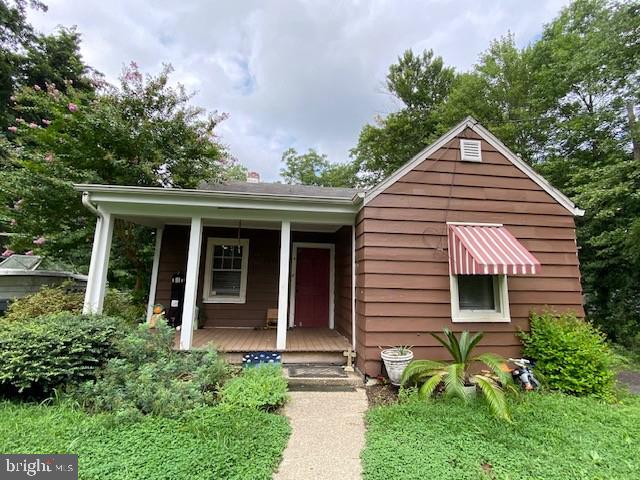 5814 Ridge View Drive Alexandria, VA 22310 - Photo 1 of 8 1935 Bungalow