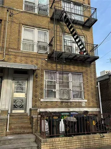$2,580,000 | 1569 70th Street | Bensonhurst