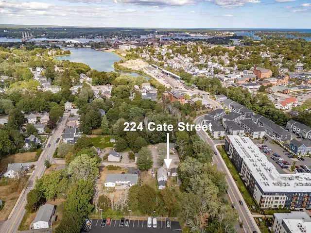 $699,000 | 224 Cate Street, Portsmouth, NH 03801