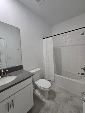 $2,700 | 3071 Camden Way, Davenport, FL 33837