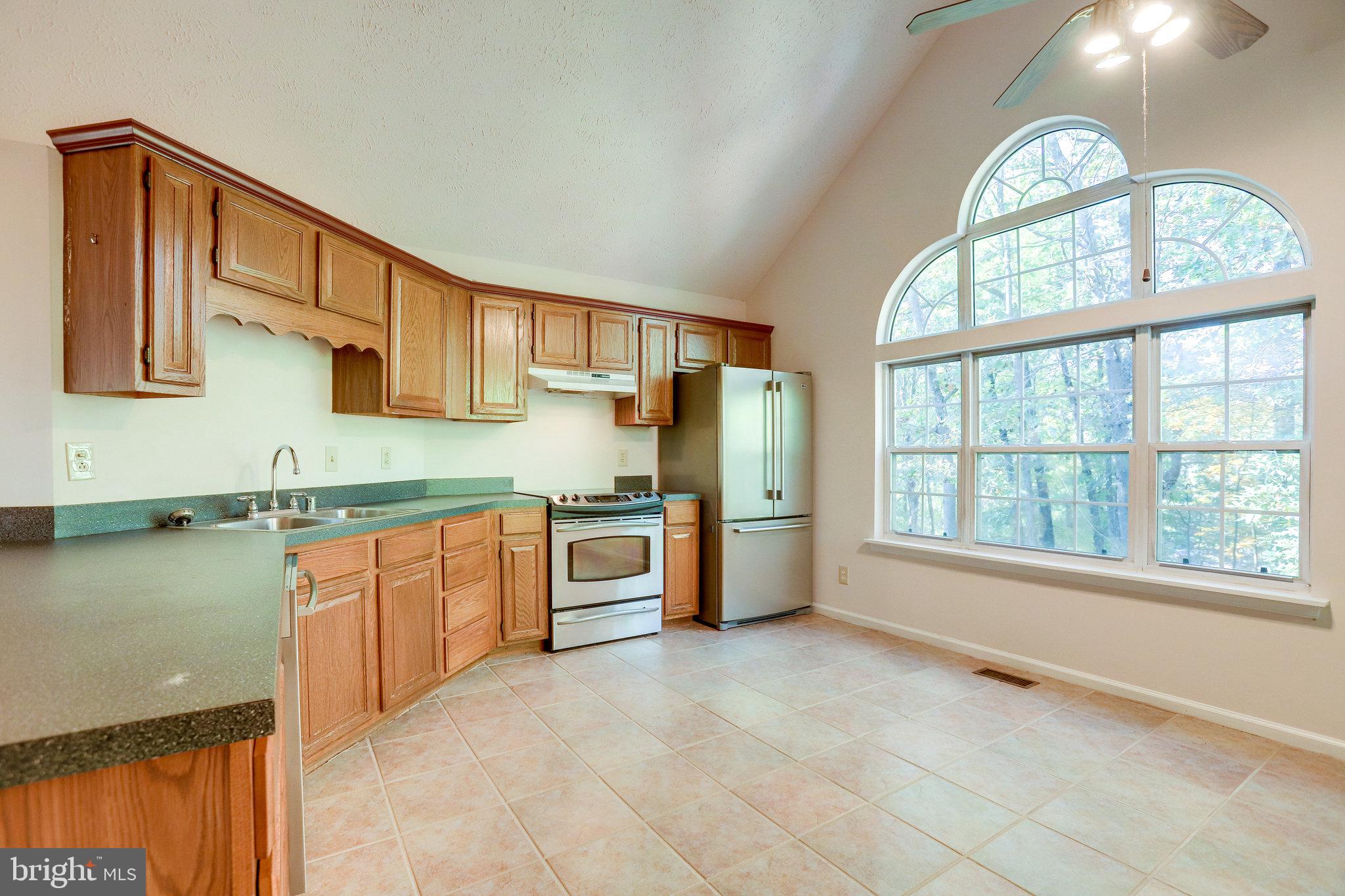 457 High Knob Road Front Royal, VA 22630 - Photo 16 of 79 Gallery Image 16