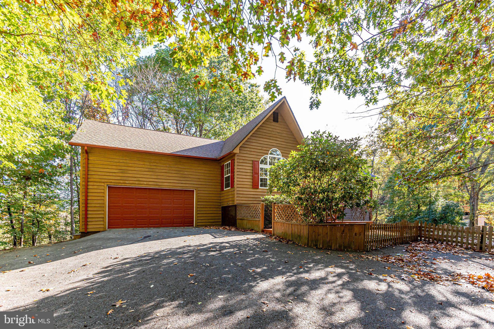 457 High Knob Road Front Royal, VA 22630 - Photo 3 of 79 Gallery Image 3