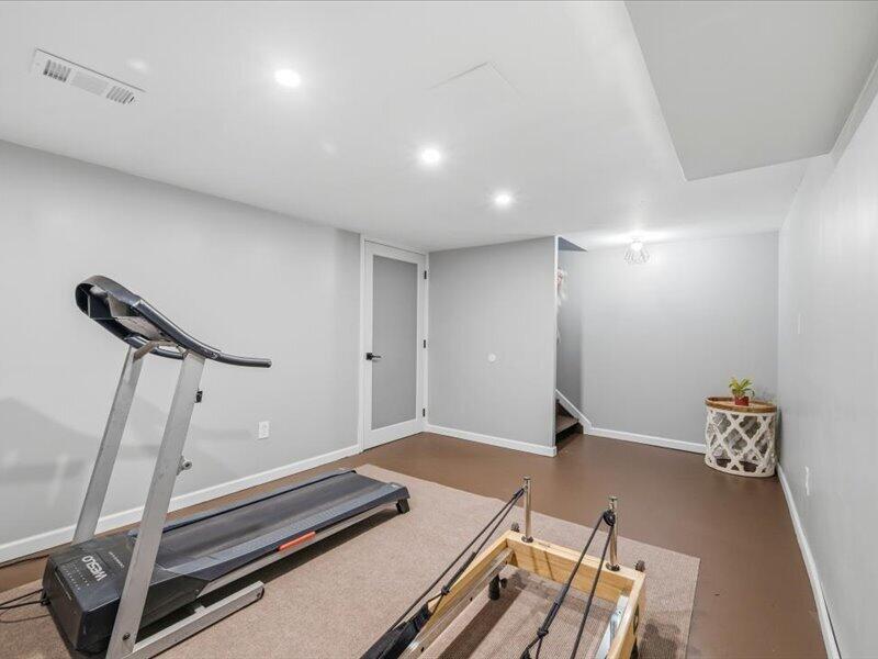 3148 Williamsburg Road Ann Arbor, MI 48108 - Photo 25 of 33 Exercise Room