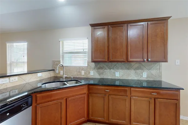 $2,300 | 3043 Heather Grove Lane, League City, TX 77539