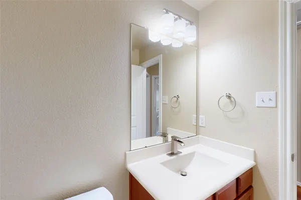 $2,300 | 3043 Heather Grove Lane, League City, TX 77539