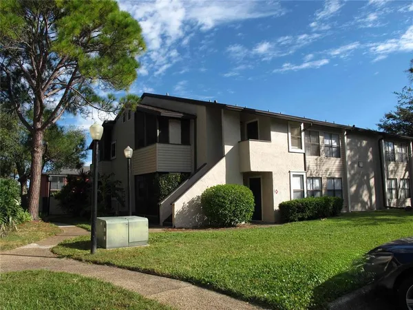 $1,575 | 2918 Antique Oaks Circle, Unit 26, Winter Park, FL 32792