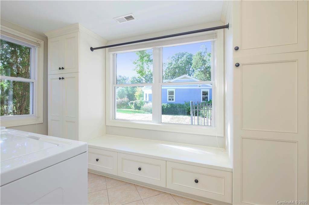 635 Marsh Road Charlotte, NC 28209 - Photo 10 of 48