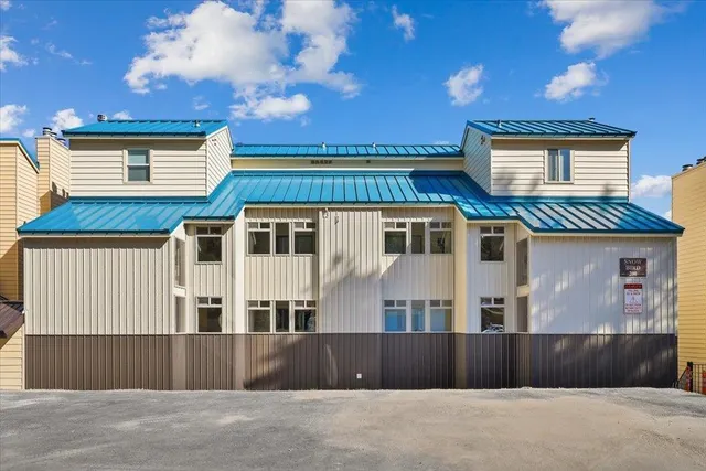 $175,000 | 28600 North Mt Spokane Park Drive, Unit 209, Mead, WA 99021