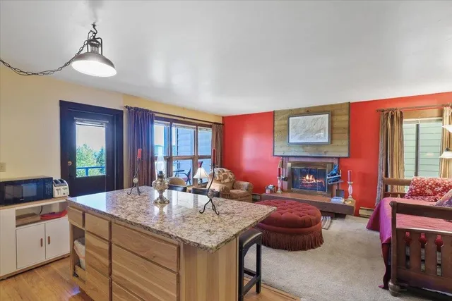 $175,000 | 28600 North Mt Spokane Park Drive, Unit 209, Mead, WA 99021