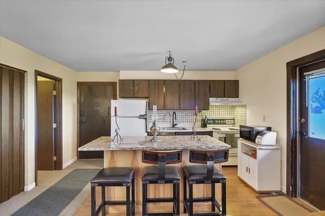 $175,000 | 28600 North Mt Spokane Park Drive, Unit 209, Mead, WA 99021