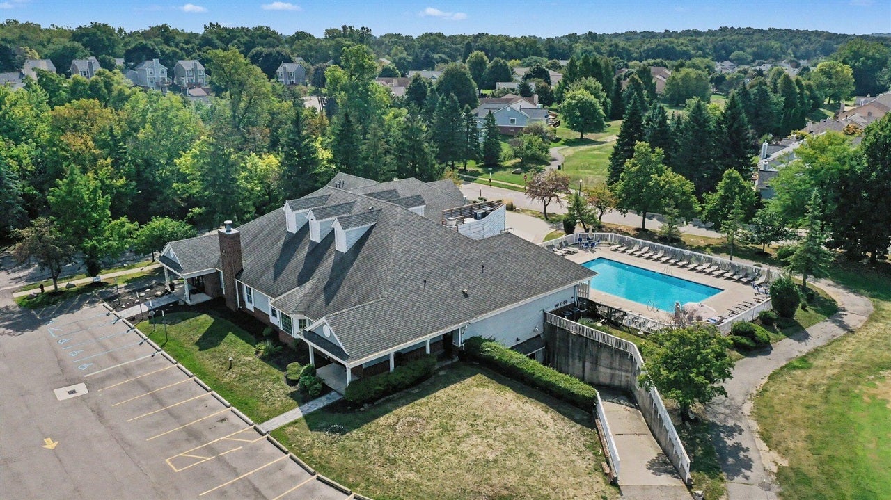 30897 Jasper Ridge Novi, MI 48377 - Photo 33 of 36 Gallery Image 33