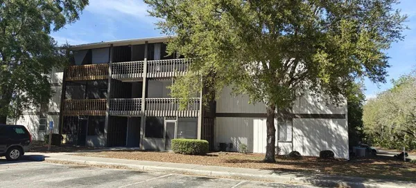 $1,500 | 6519 West Newberry Road, Unit 805, Gainesville, FL 32605
