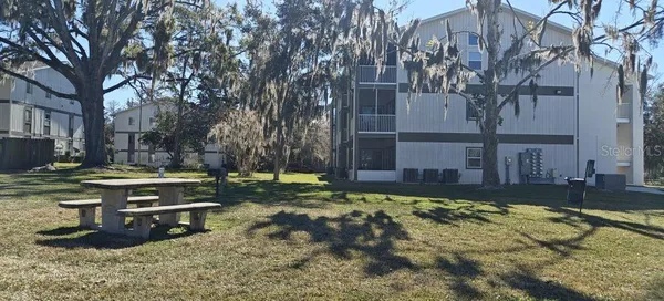 $1,500 | 6519 West Newberry Road, Unit 805, Gainesville, FL 32605