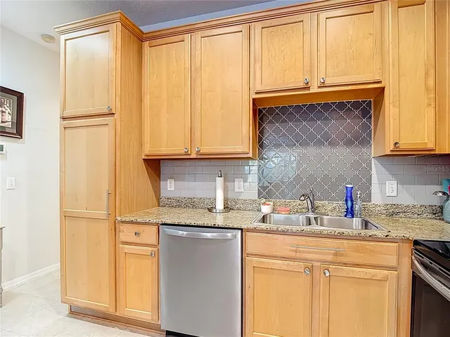 $305,000 | 2426 Middleton Grove Drive, Brandon, FL 33511