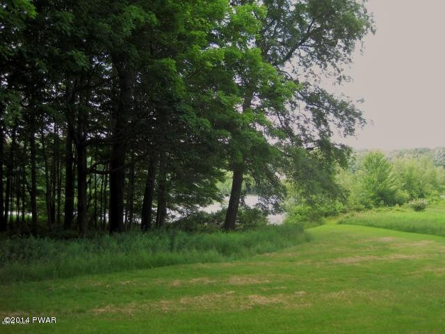 607 Carlton Road Tobyhanna, PA 18466 - Photo 16 of 22 Gallery Image 16
