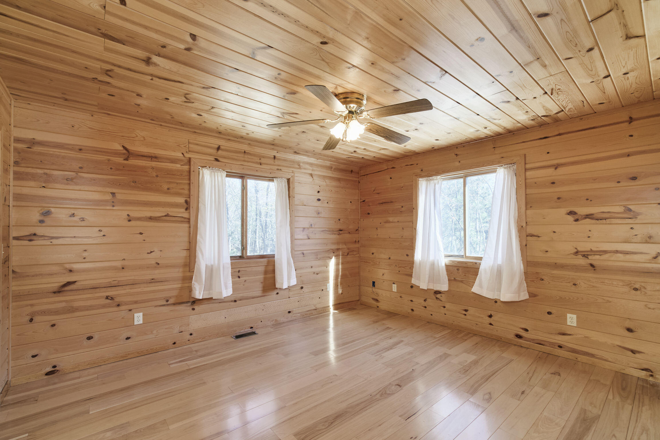 12207 9 Mile Road Kaleva, MI 49645 - Photo 12 of 28 12207_9_Mile_Rd-25