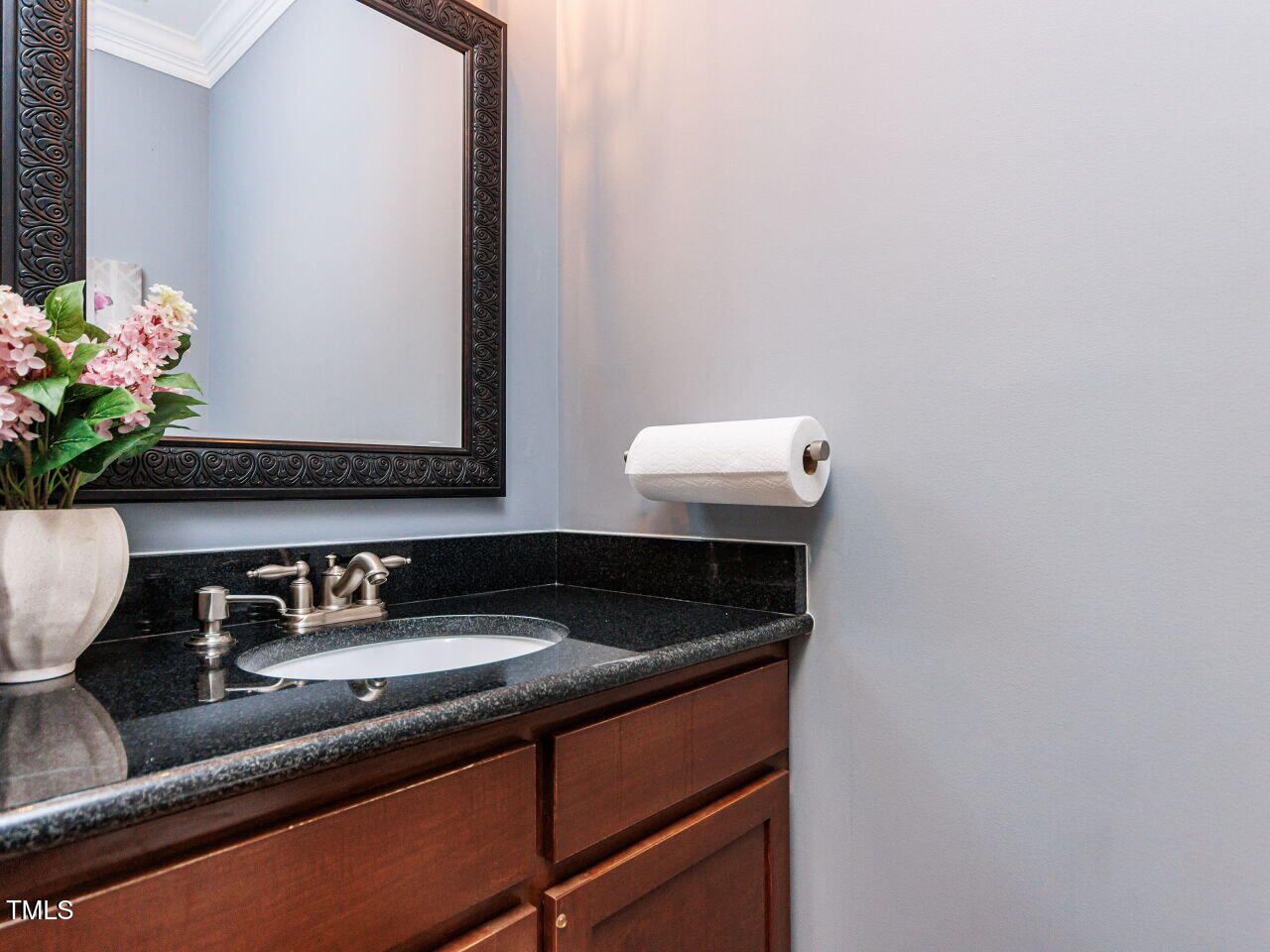 1808 Pattersons Mill Road Durham, NC 27703 - Photo 27 of 42 018-1280x960-half-bath
