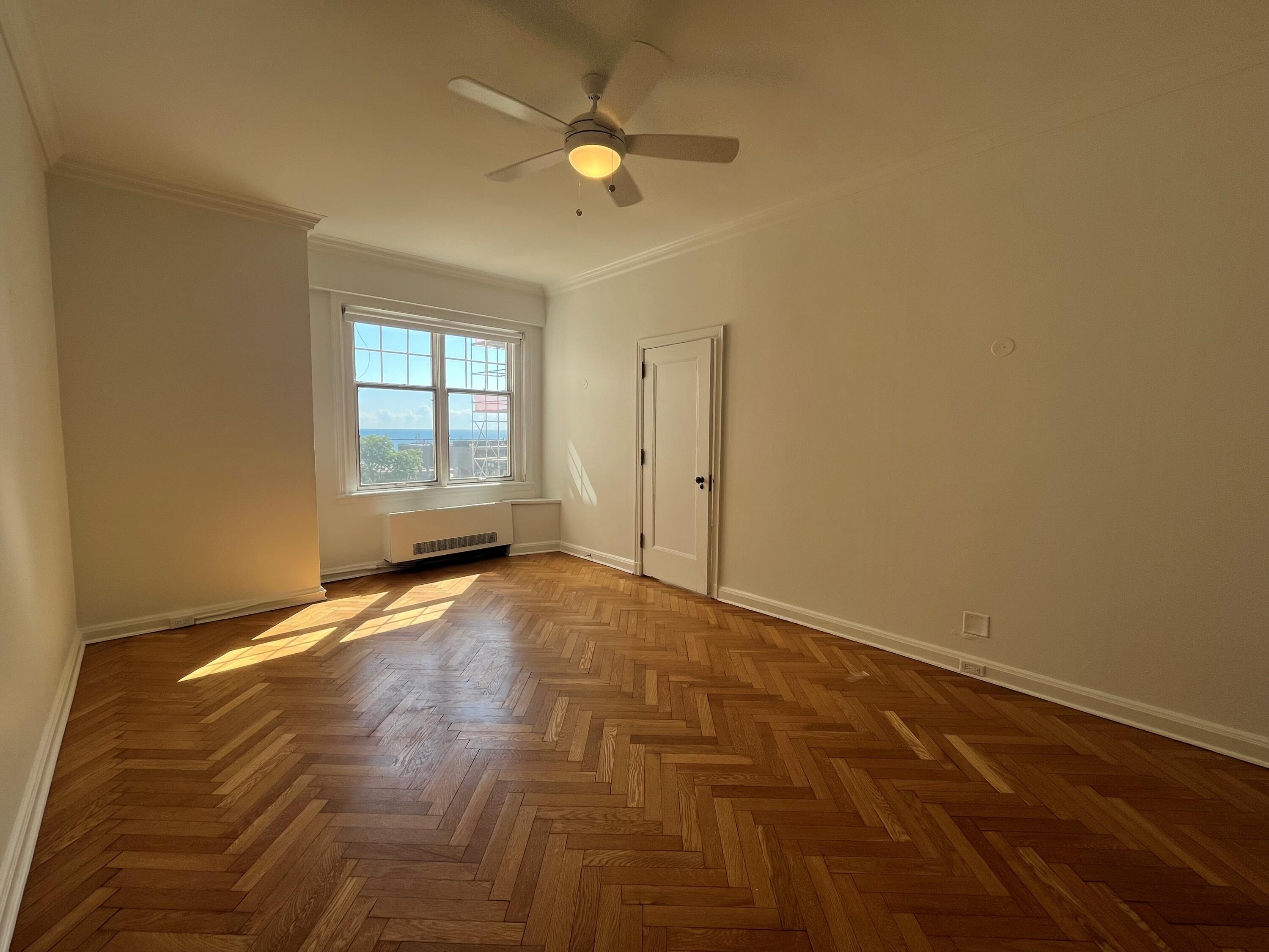 925 East Wells Street, Unit 325 Milwaukee, WI 53202 - Photo 15 of 23 425_14