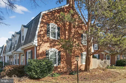 $590,000 | 3455 South Stafford Street, Unit 535, Arlington, VA 22206