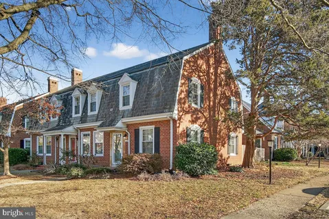 $590,000 | 3455 South Stafford Street, Unit 535, Arlington, VA 22206
