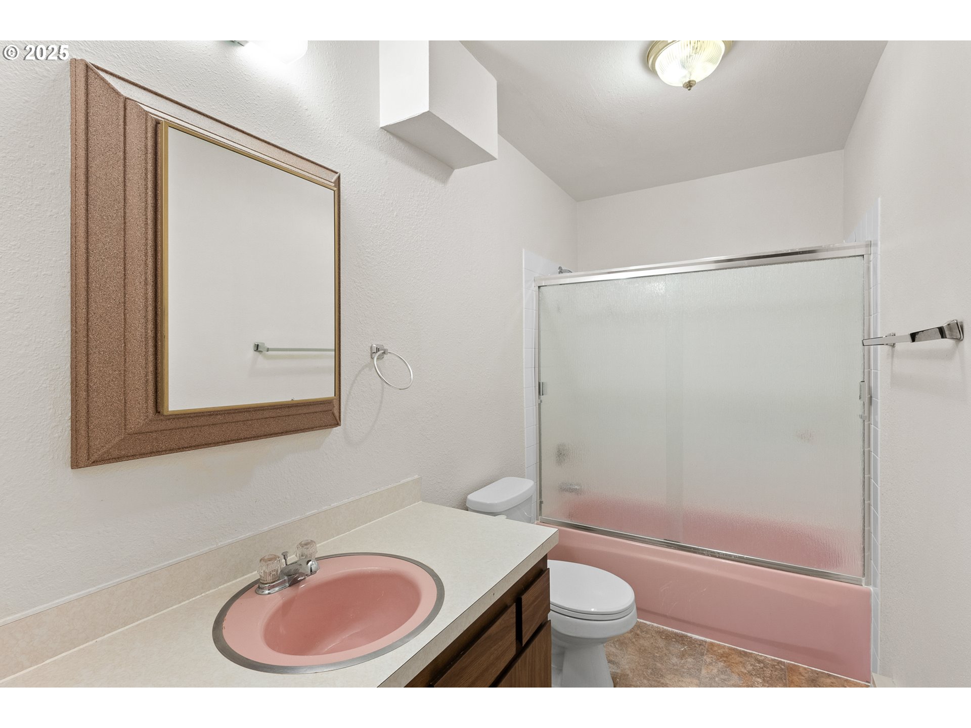 1521 Ranch Road Reedsport, OR 97467 - Photo 33 of 44 a bathroom with a sink toilet and shower