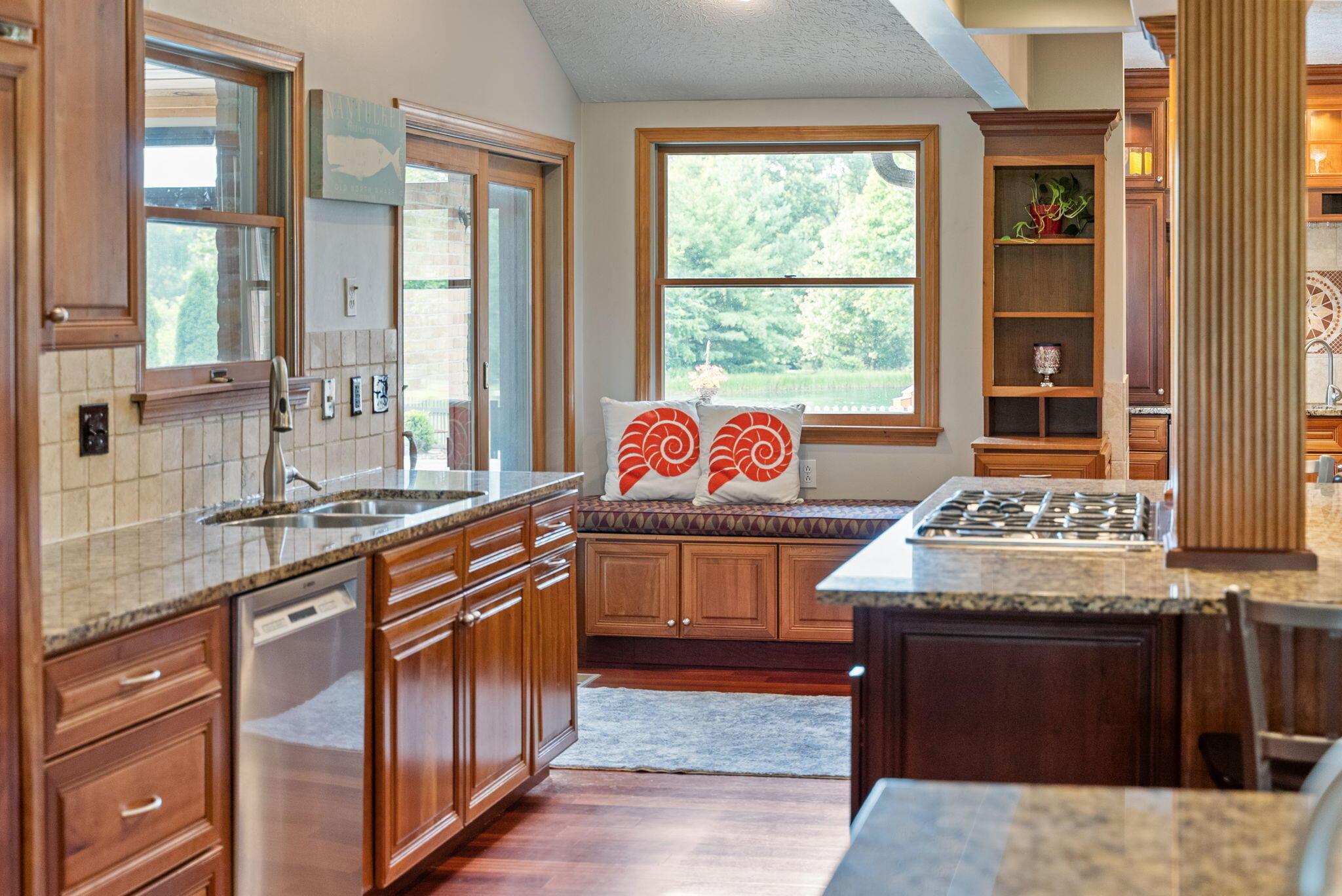 12907 Woodtown Road Galena, OH 43021 - Photo 41 of 117 Kitchen