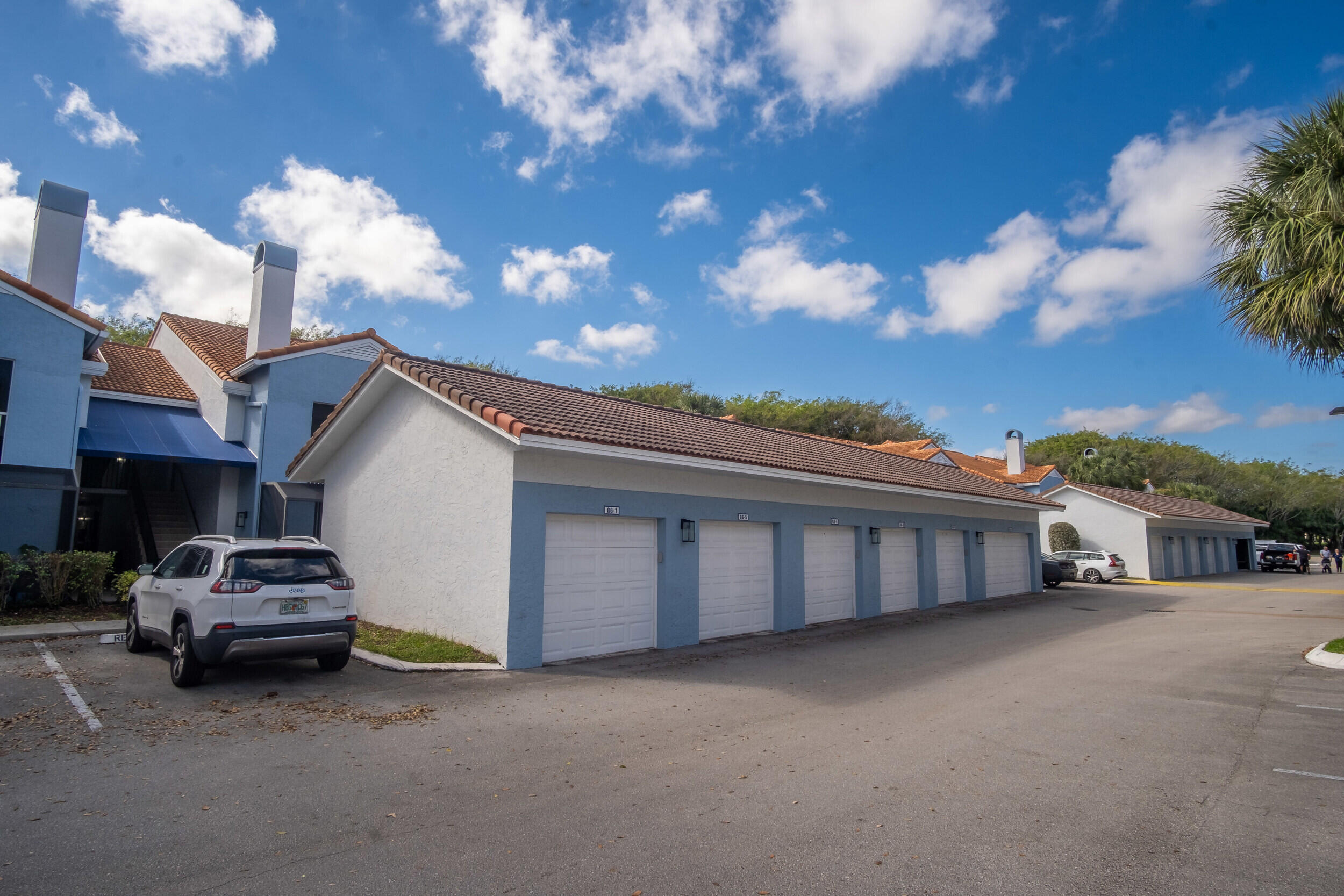 3207 Clint Moore Road, Unit 205 Boca Raton, FL 33496 - Photo 30 of 39 32_3207 clinton-35