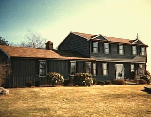 39 Great Hollow Road Monroe, CT 06468 - Photo 1 of 1 a front view of a house with a yard
