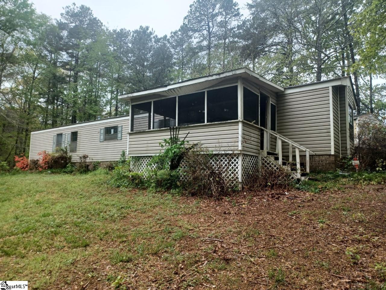 184 Sulphur Springs Road Chesnee, SC 29323 - Photo 1 of 14