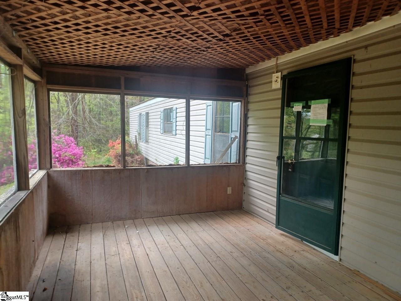 184 Sulphur Springs Road Chesnee, SC 29323 - Photo 5 of 14