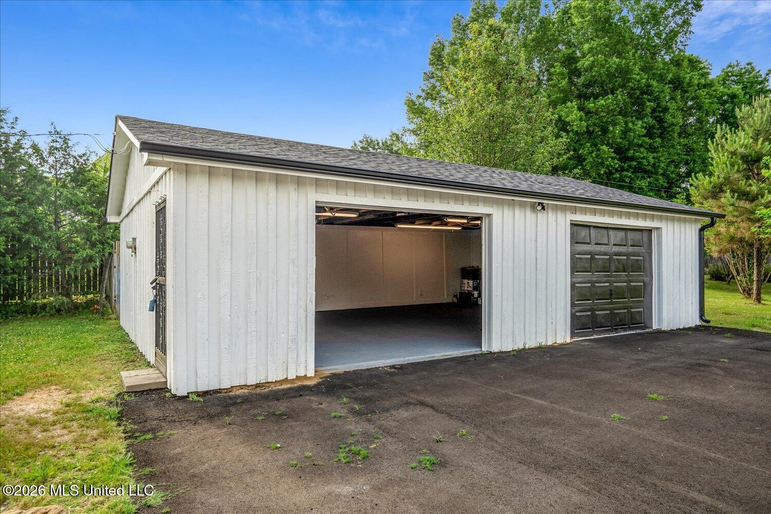 9068 Bethel Road Olive Branch, MS 38654 - Photo 34 of 35 34-3078241mi-34-9068 Bethel Rd
