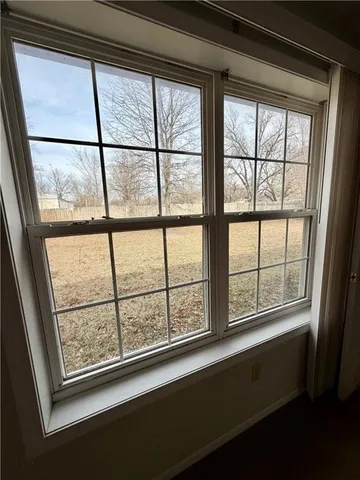 $61,420 | 3227 Hughes Avenue, Parsons, KS 67357