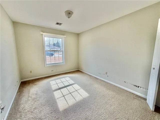 $61,420 | 3227 Hughes Avenue, Parsons, KS 67357