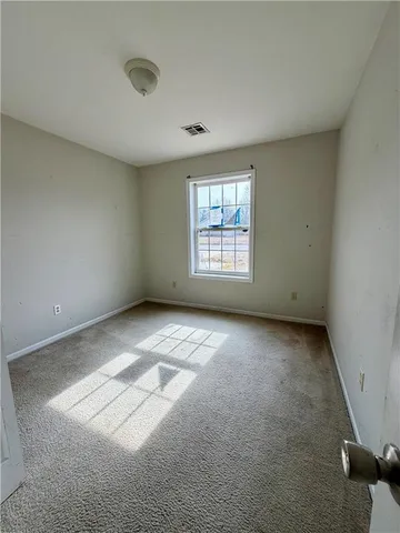 $61,420 | 3227 Hughes Avenue, Parsons, KS 67357