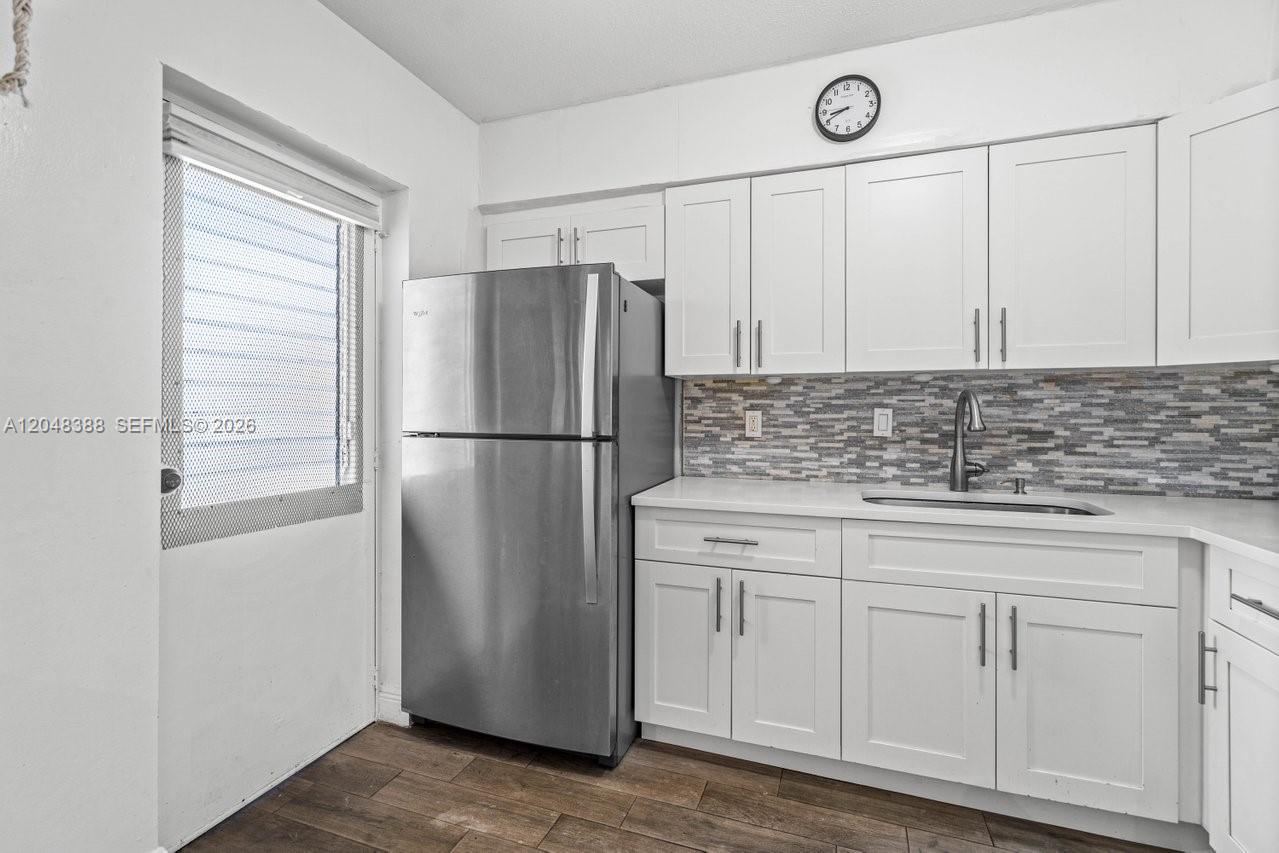 260 Northwest 19th Street, Unit 26 Boca Raton, FL 33432 - Photo 3 of 11