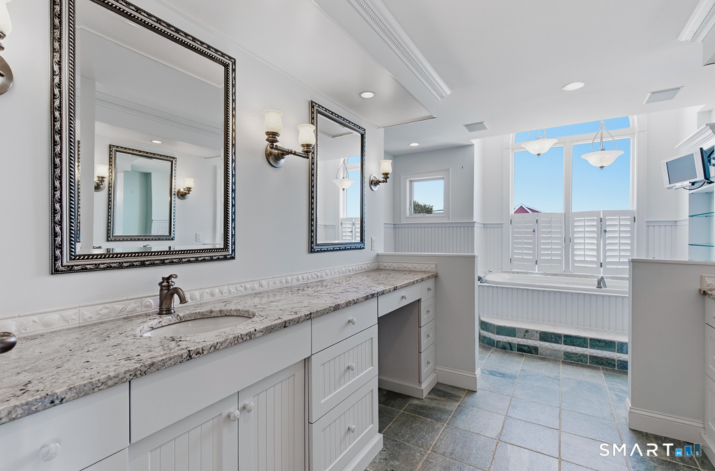 167 Shore Road Clinton, CT 06413 - Photo 21 of 40 Serene primary bath