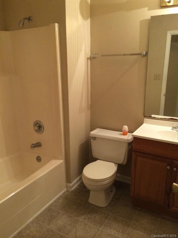 6202 Round Hill Road Charlotte, NC 28211 - Photo 7 of 13 Gallery Image 7