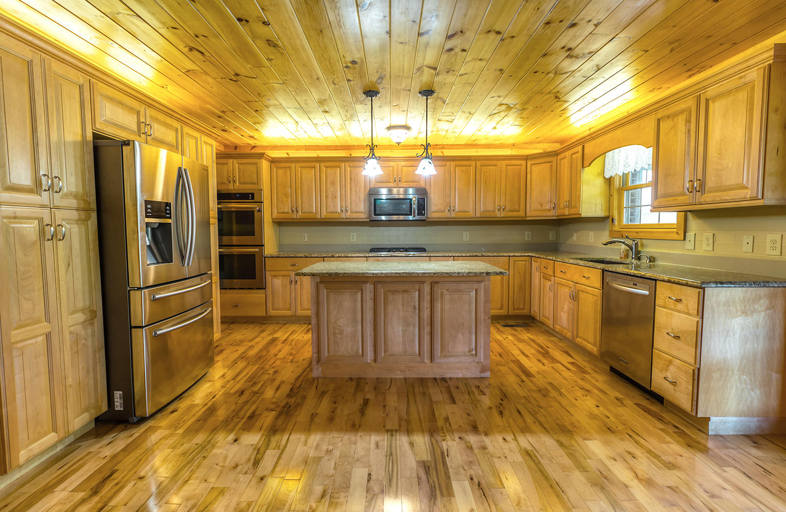 2074 Centerpoint Road Decatur, TN 37322 - Photo 20 of 40 Kitchen