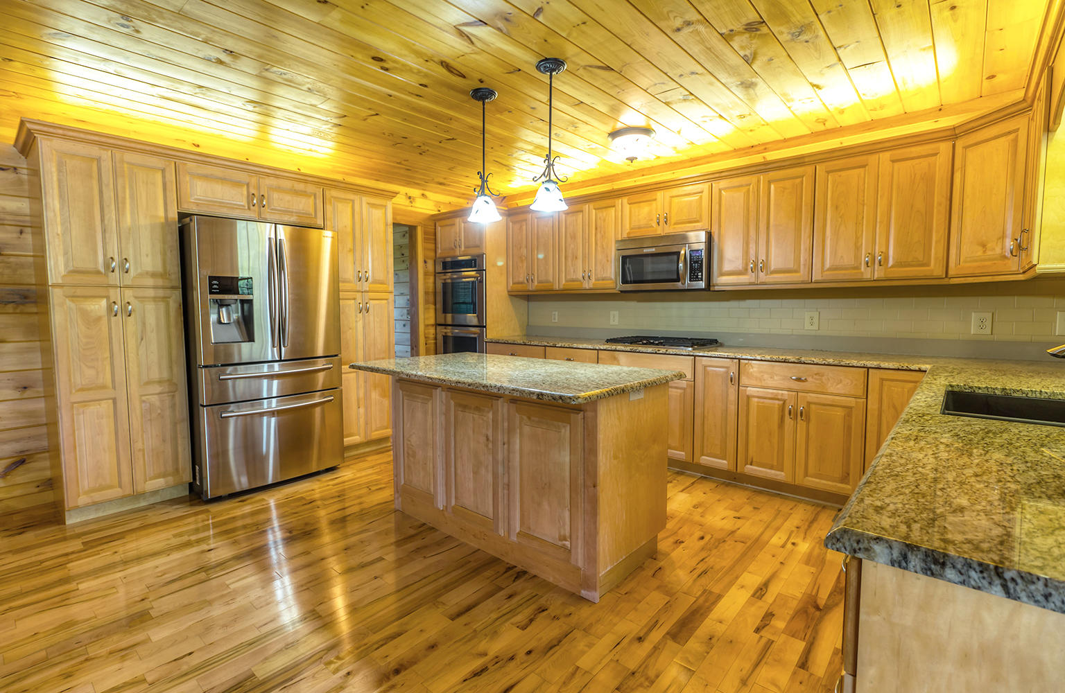 2074 Centerpoint Road Decatur, TN 37322 - Photo 21 of 40 Kitchen