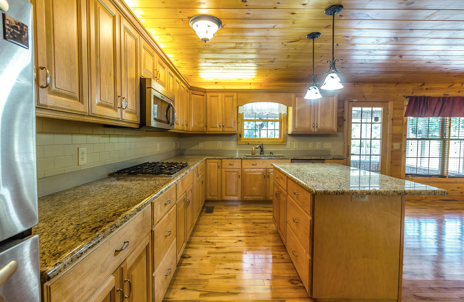 2074 Centerpoint Road Decatur, TN 37322 - Photo 22 of 40 Kitchen